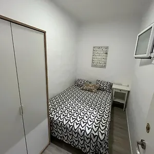 apt-centrally-in-the-heart-of-raval.catalonia-hotels.com/